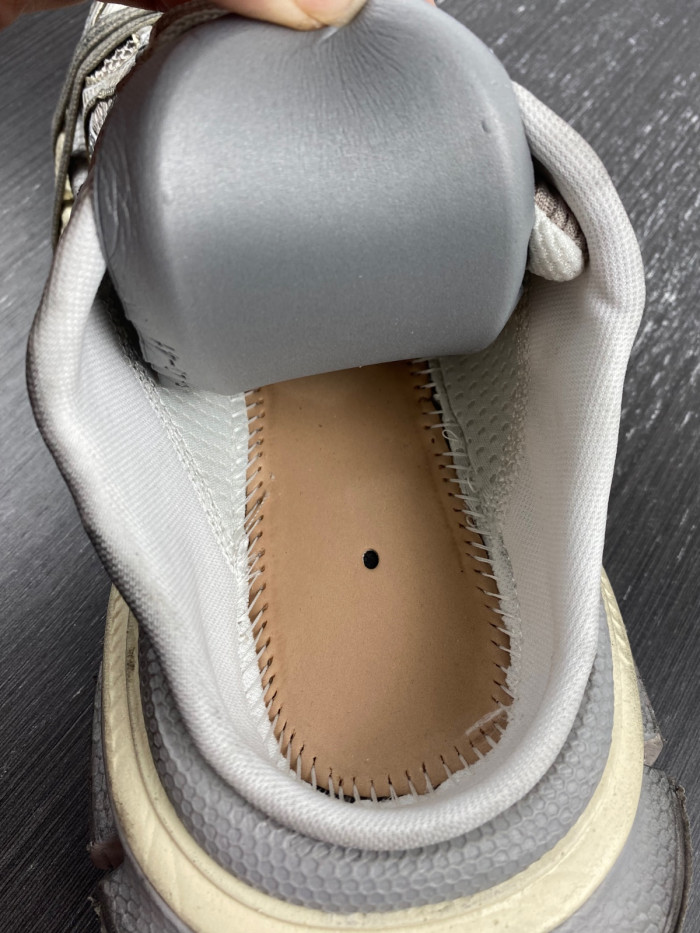 BALENCIAGA 3XL SNEAKER 8000096