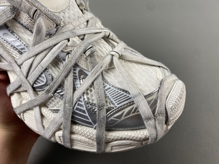Balenciaga 3XL sneaker pop17