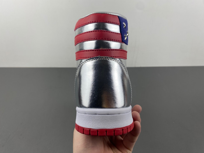 TRUMP NEVER SURRENDER HIGH-TOP SNEAKER