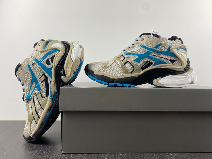 Balenciaga RUNNER 8000061