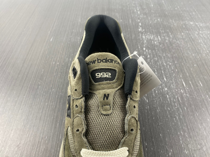 Bape x New Balance 2002R M2002RHO DFY16