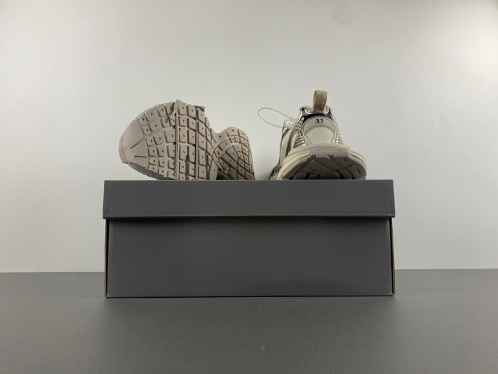 BALENCIAGA 3XL SNEAKER W3XL2 0335