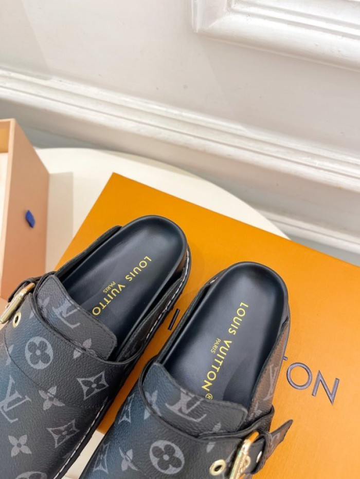 L&V sandal 244