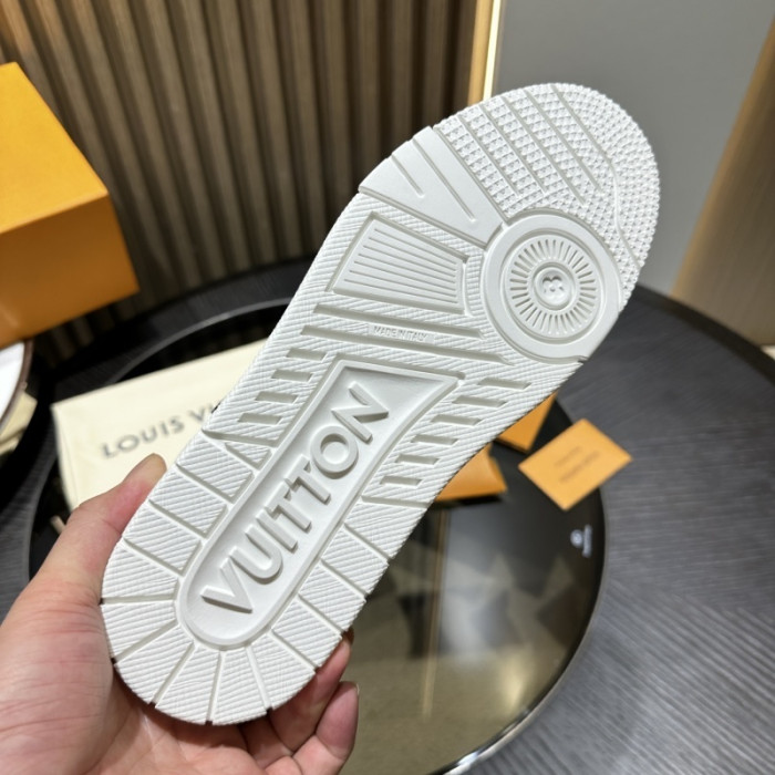 LV snekaers L0000645