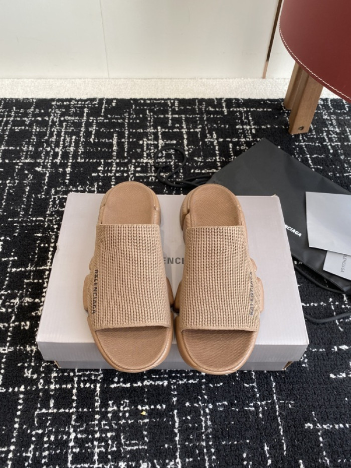 Balenciag* Sandal BS91
