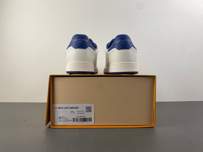 LV snekaers L0000626