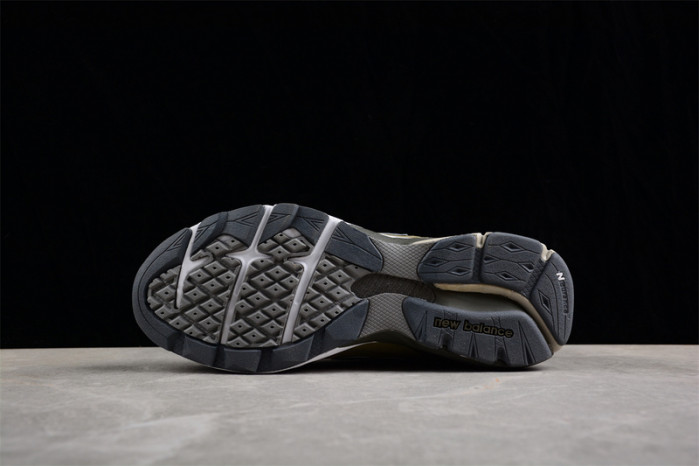 New Balance NB990 M990BT3