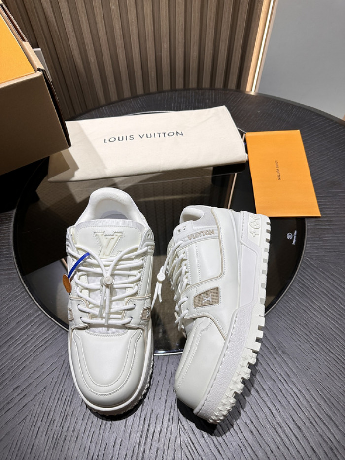 LV snekaers L0000405