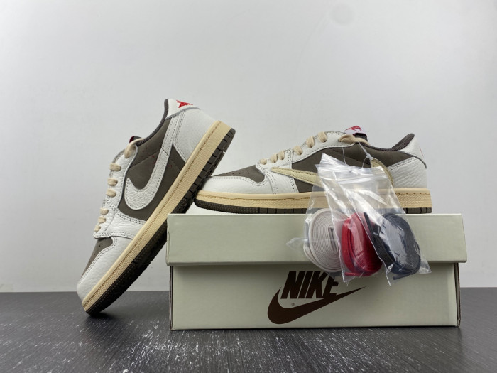 TRAVIS SCOTT X AIR JORDAN 1 LOW “Reverse Mocha” KIDS DO5442-162