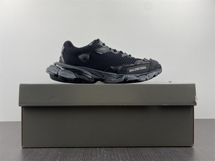 Balenciaga track W3RF1 1090