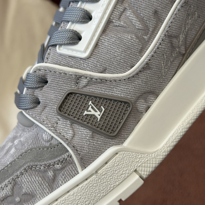 LV snekaers L0000815