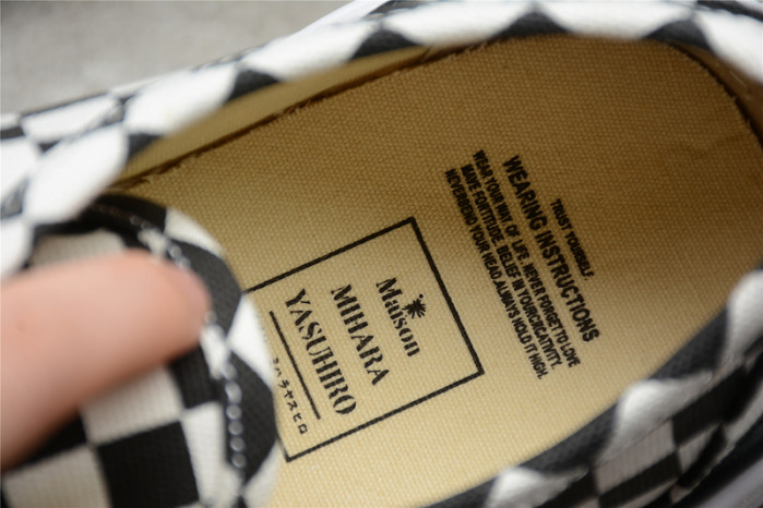 Ma*s*n mihara yasuhiro sneaker mmys51