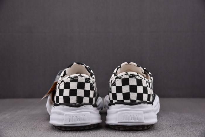 Ma*s*n mihara yasuhiro sneaker mmys13