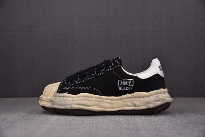 Ma*s*n mihara yasuhiro sneaker mmys43