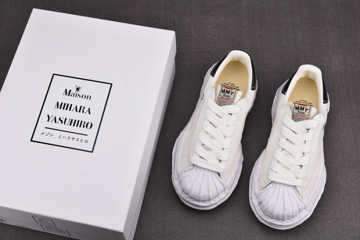 Ma*s*n mihara yasuhiro sneaker mmys06