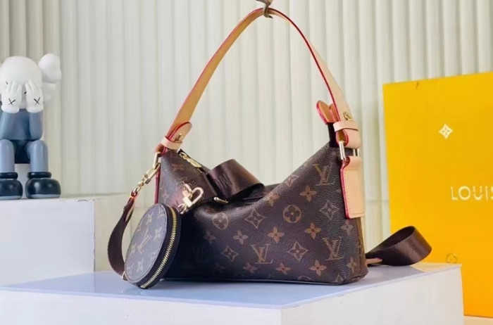 L*V BAG 05