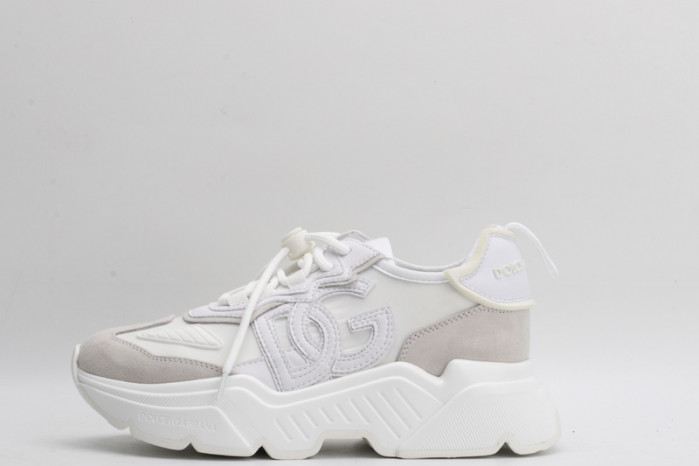 DG Sneaker07
