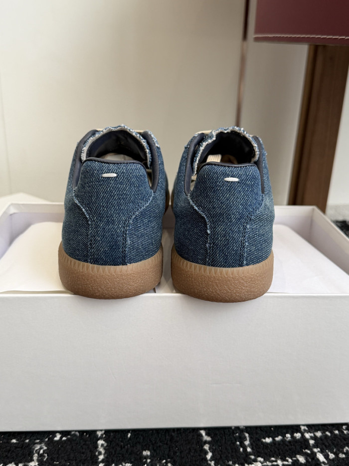 Ma1s0n Marg*e1a CALFSKIN S57WS0389