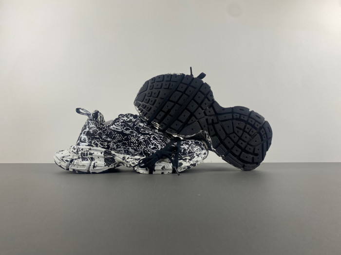 BALENCIAGA 3XL SNEAKER W3XL2 0238