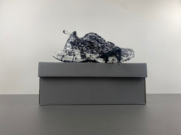 BALENCIAGA 3XL SNEAKER W3XL2 0238