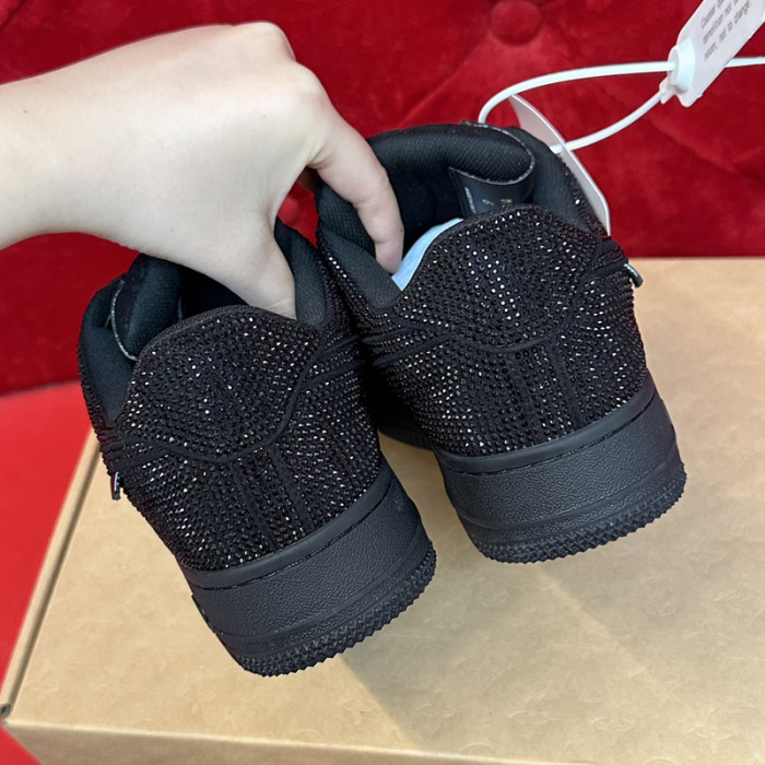 LouisVuitton x Nike Air Force LV LA091411