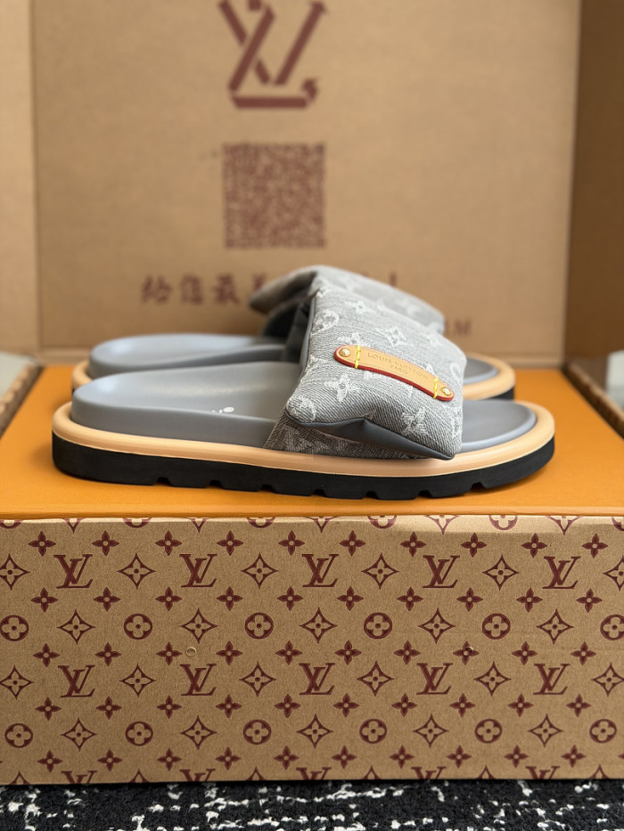 L&V sandal 273