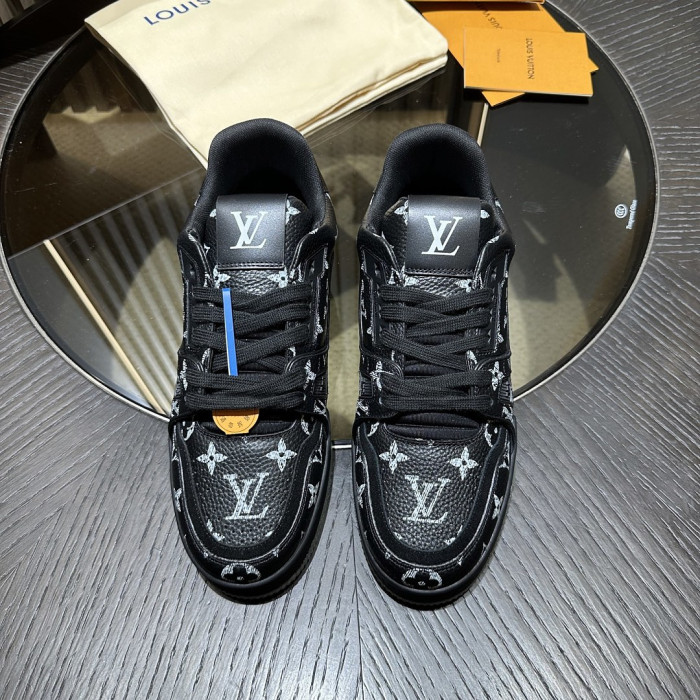 LV snekaers L0000883