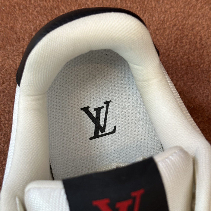 LV snekaers L0000800