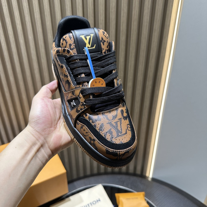 LV snekaers L0000873