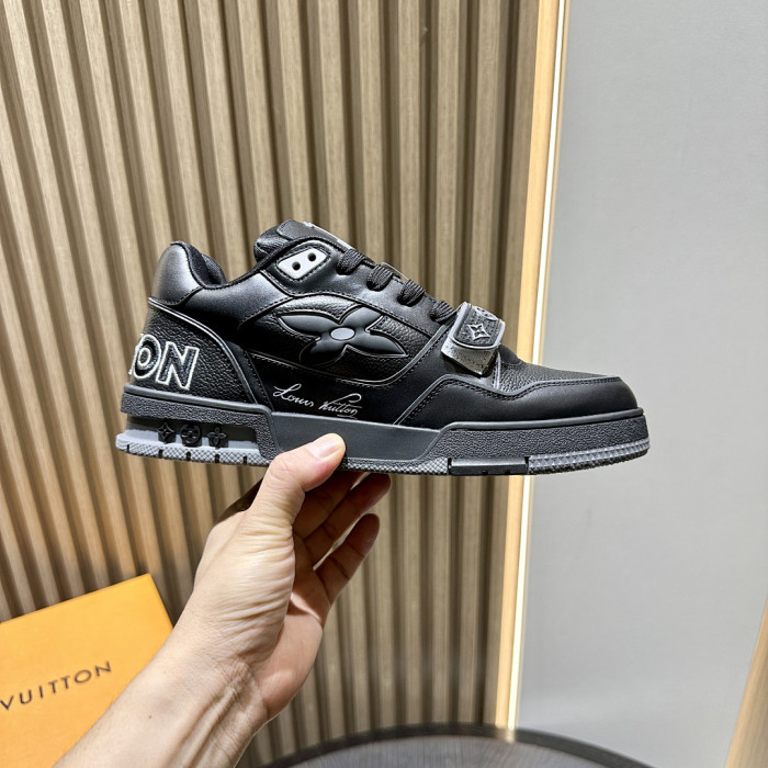 LV snekaers L0000698