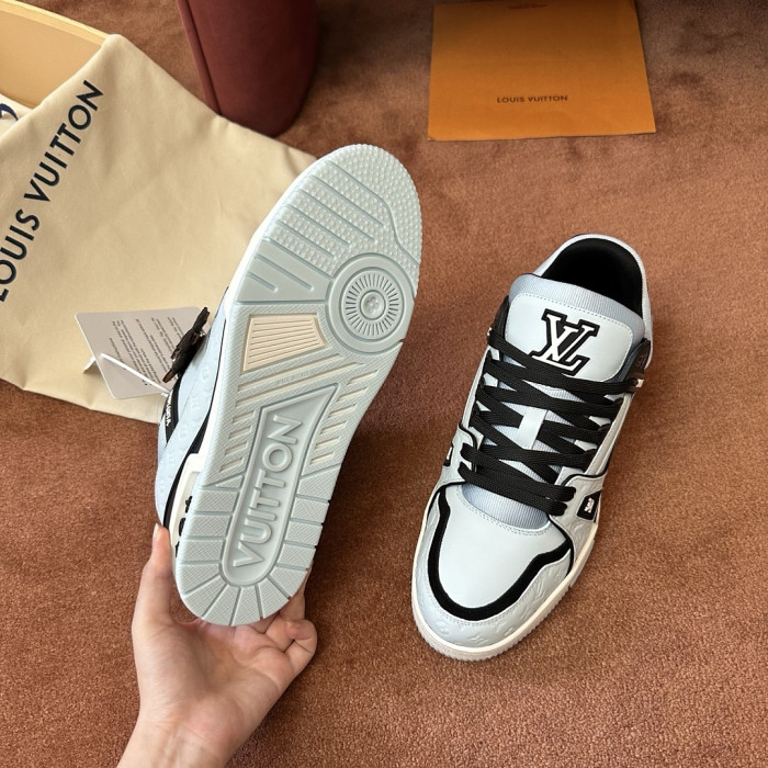 LV snekaers L0000901