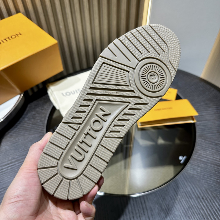 LV snekaers L0000569