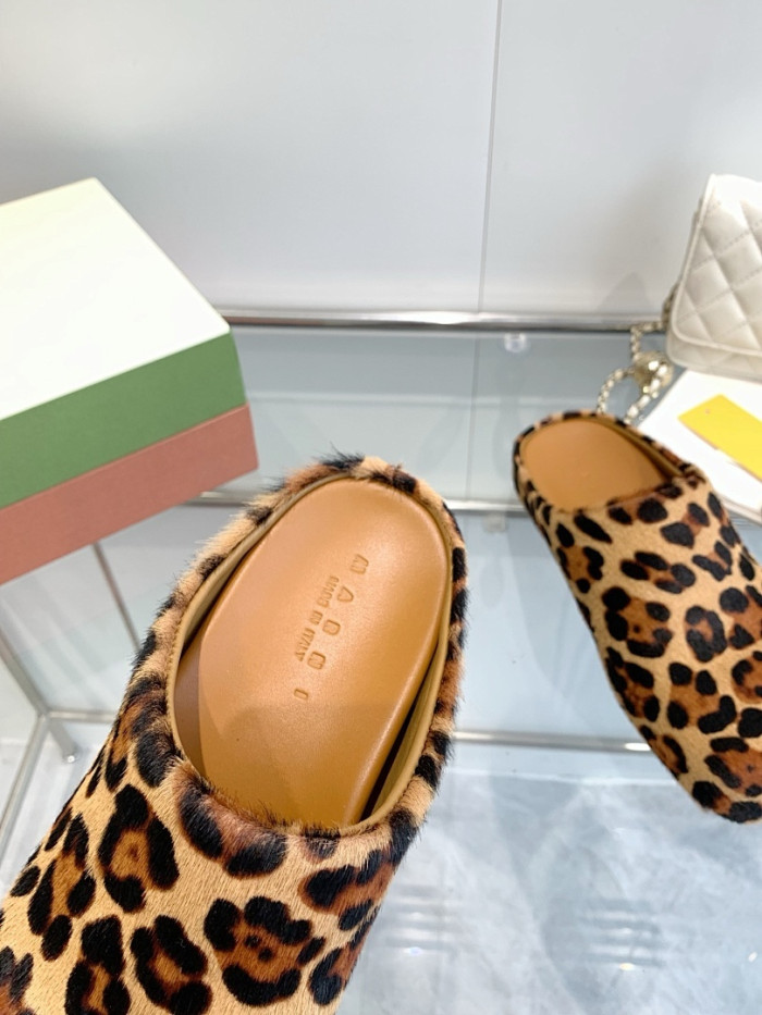 Marni Slides M010