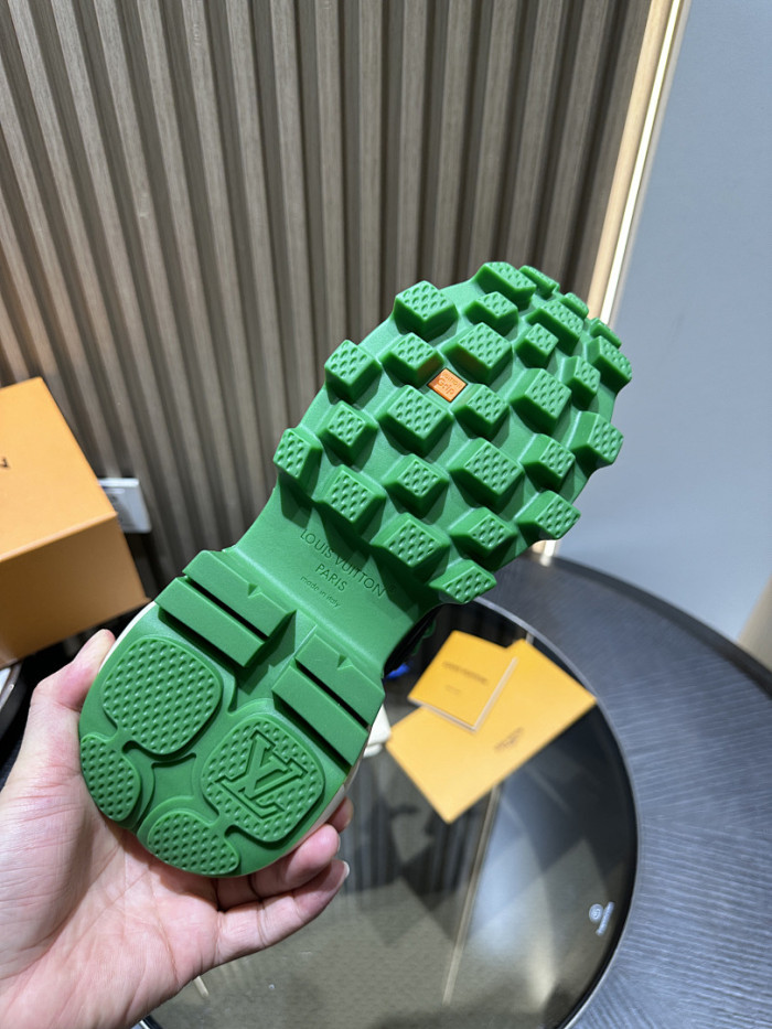LV snekaers L0000708