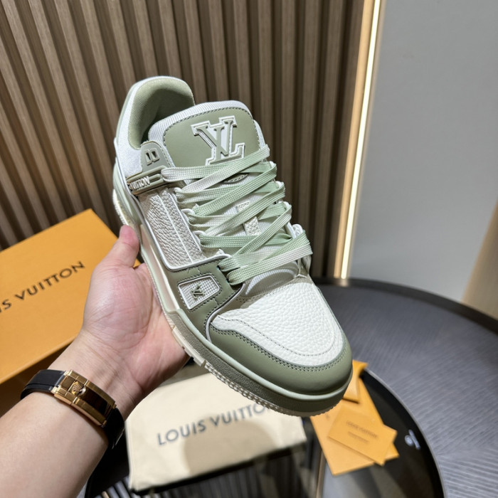 LV snekaers L0000435