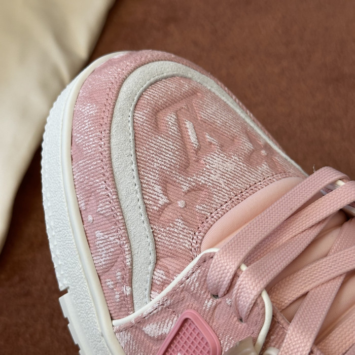 LV snekaers L0000814