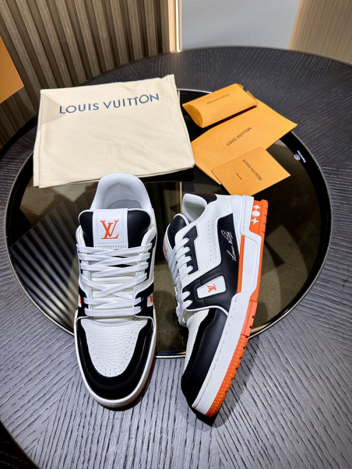 LV snekaers L0000378