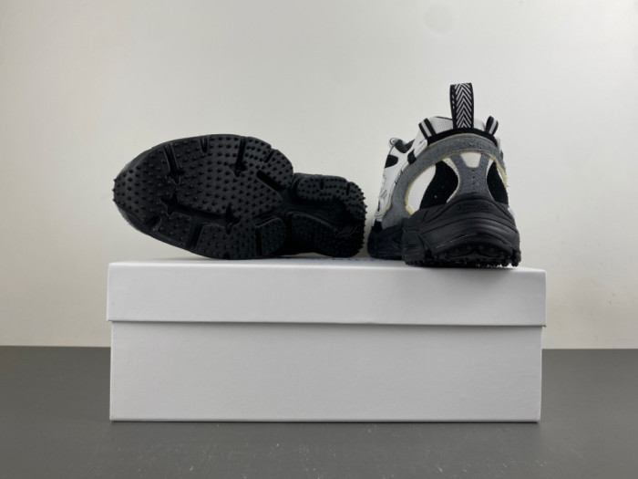 Off-White Be right back OWIA289F58