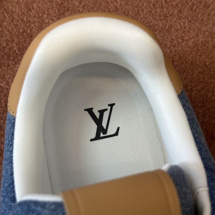 LV snekaers L0000823