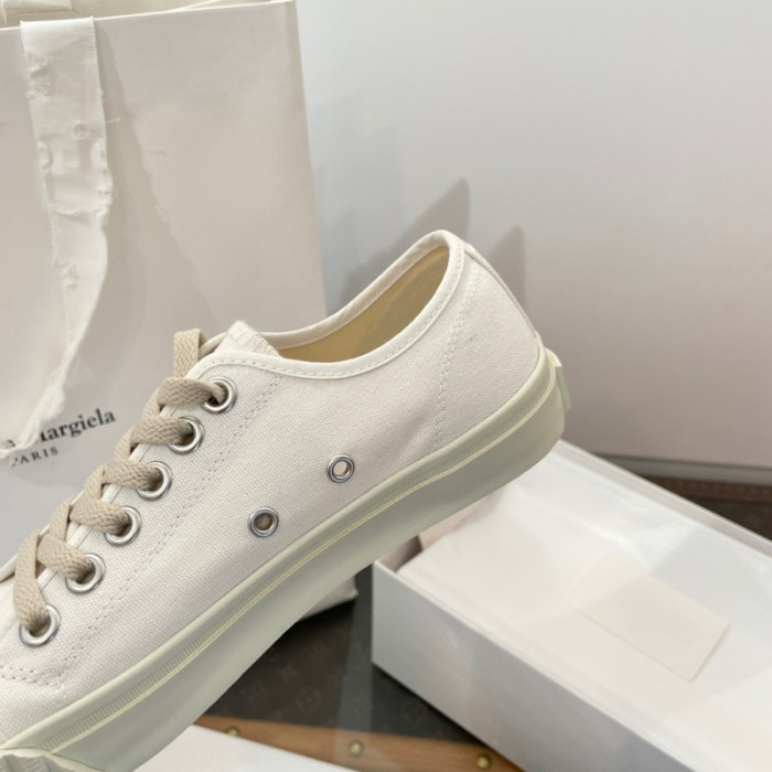 Ma1s0n Marg*e1a Tabi Sneakers S57WS0348