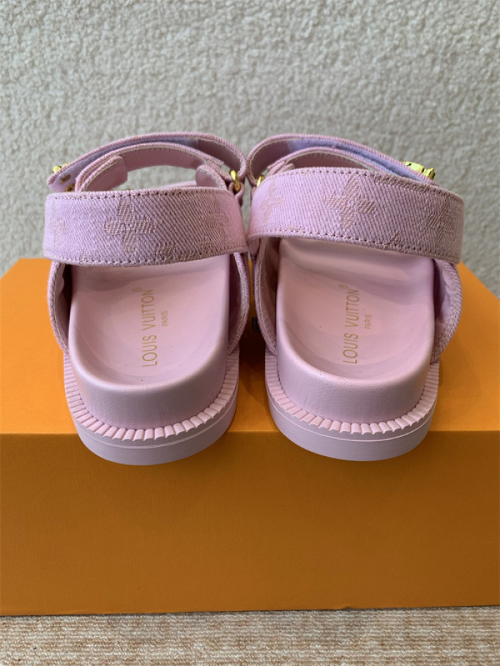 L&V sandal 204