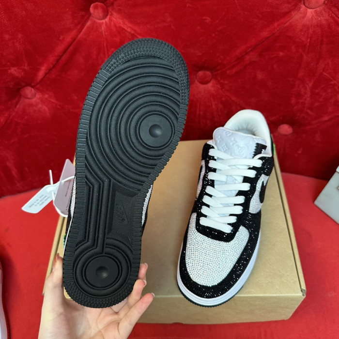 LouisVuitton x Nike Air Force LV LA09145