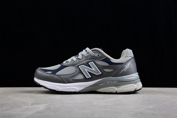 New Balance NB990 M990GJ3