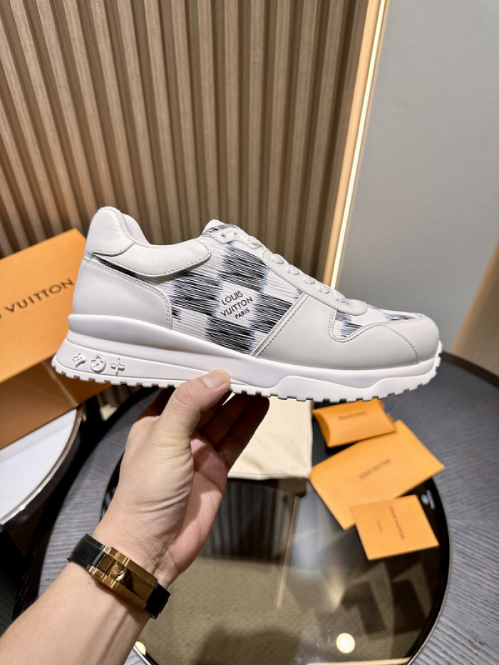 LV snekaers L0000383