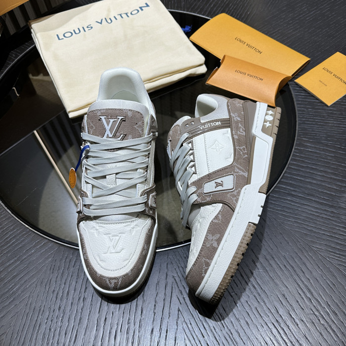 LV snekaers L0000682
