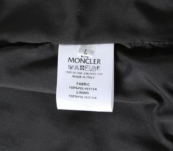 Moncler jacket MC19