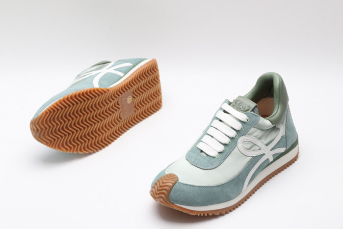 LOEWE SNEAKERS LW017