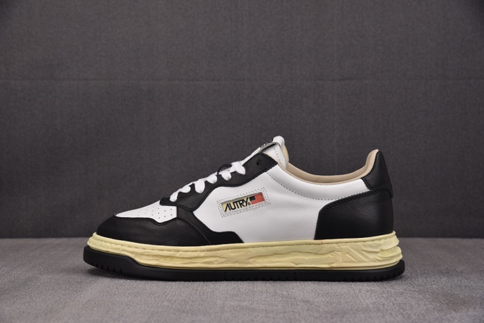 Ma1s0n MIHARA YASUHIRO SNEAKER MMYS101