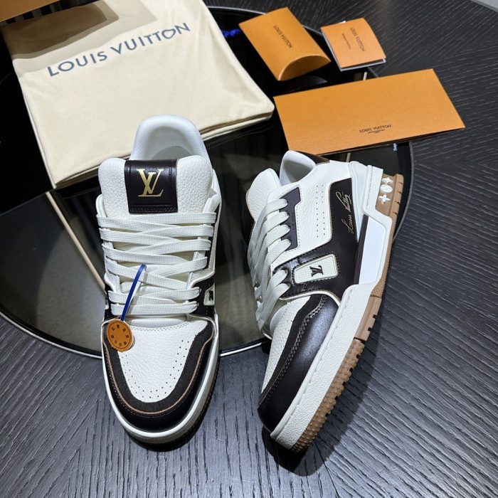 LV snekaers L0000741