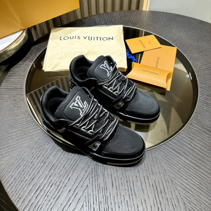 LV snekaers L0000448
